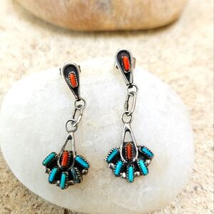Vtg Native American Zuni Needlepoint Turquoise & Coral Dangle Earrings 1 3/8”